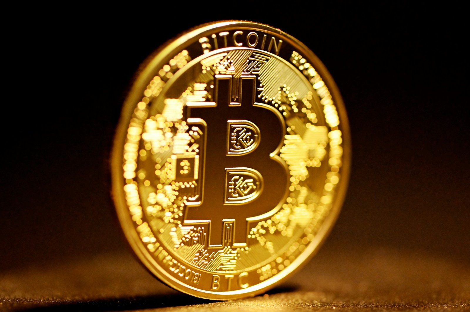 Bitcoin To Bottom Around $70,000? Arthur Hayes Says Correction 'Very Normal' In A Bull Market