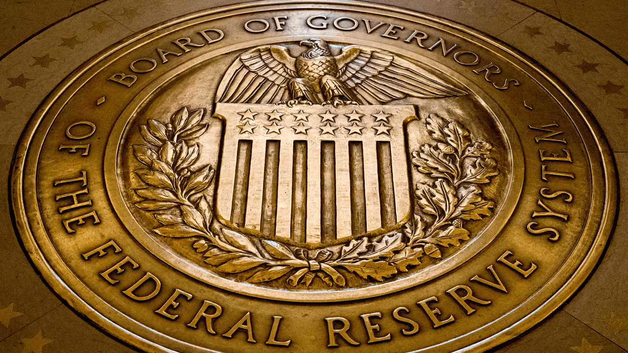 Trump vs. Powell, Massie vs. the Fed